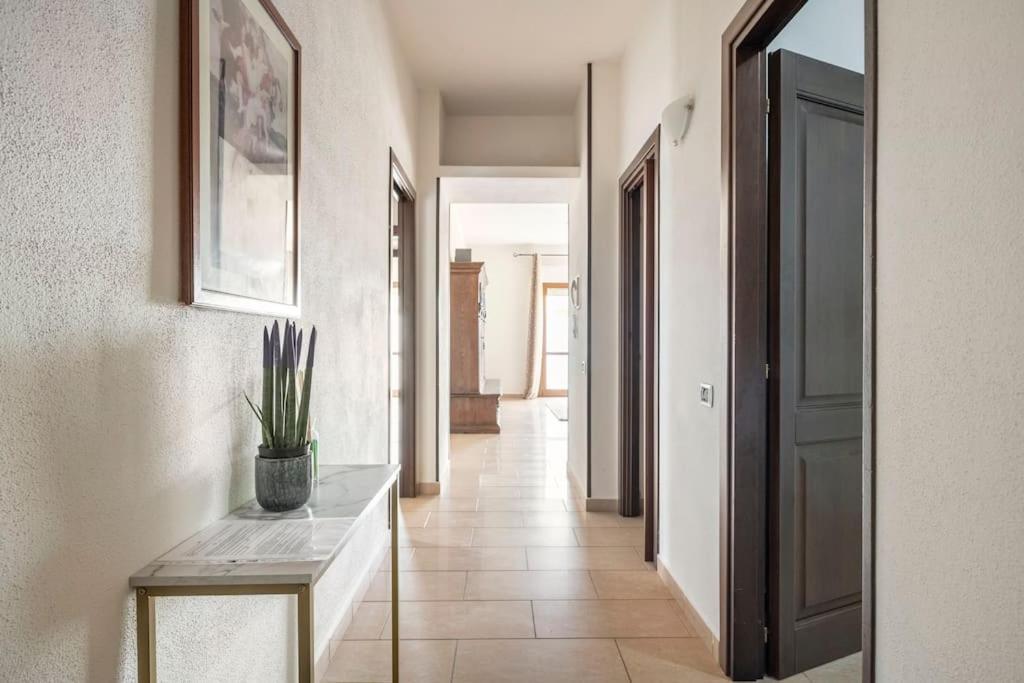 Dimoras Bellissimo Appartamento Centrocitta Όλμπια Εξωτερικό φωτογραφία